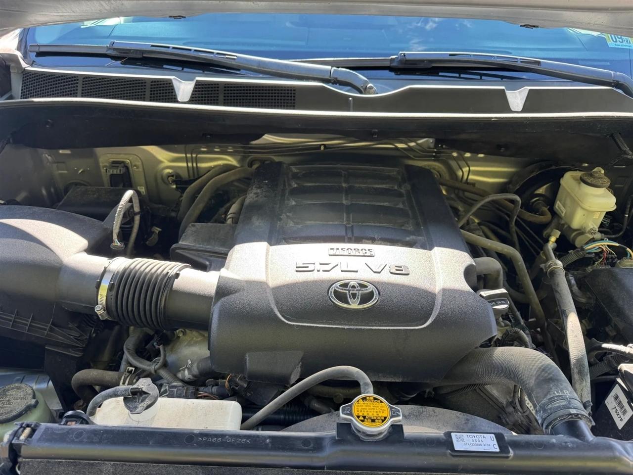 Toyota Tundra  2016