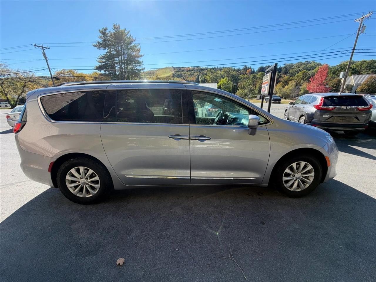 Chrysler Pacifica  2019