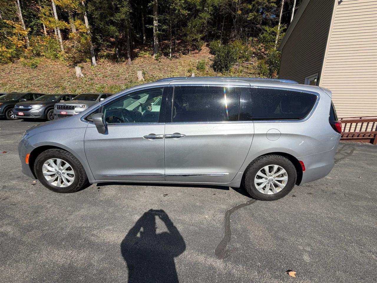 Chrysler Pacifica  2019