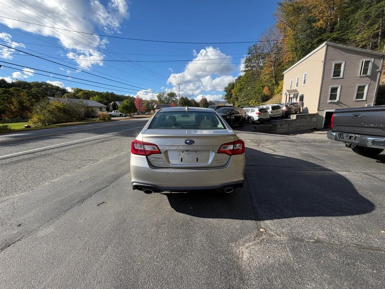 Subaru Legacy  2018