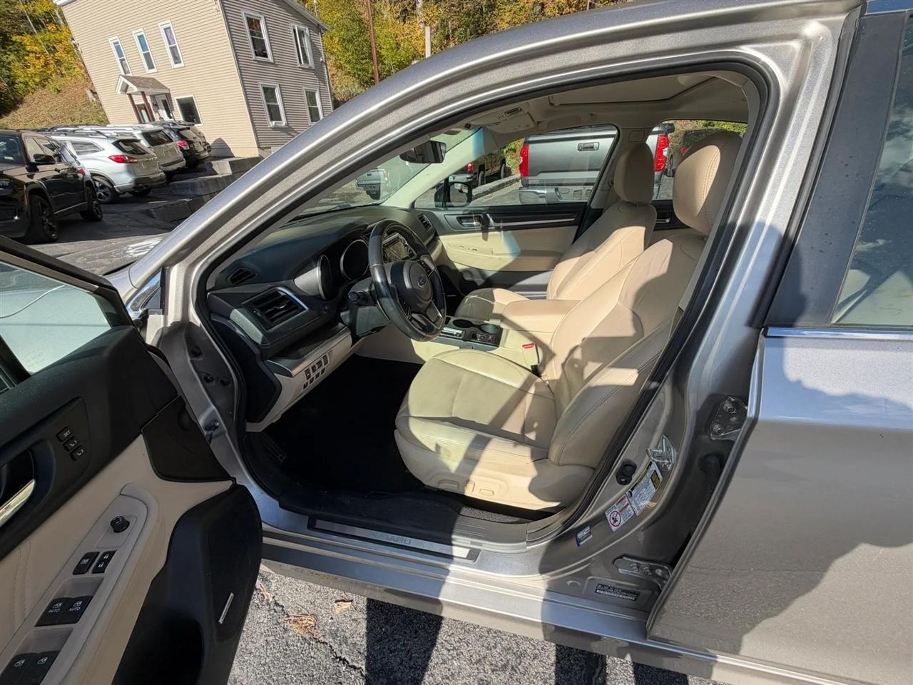 Subaru Legacy  2018