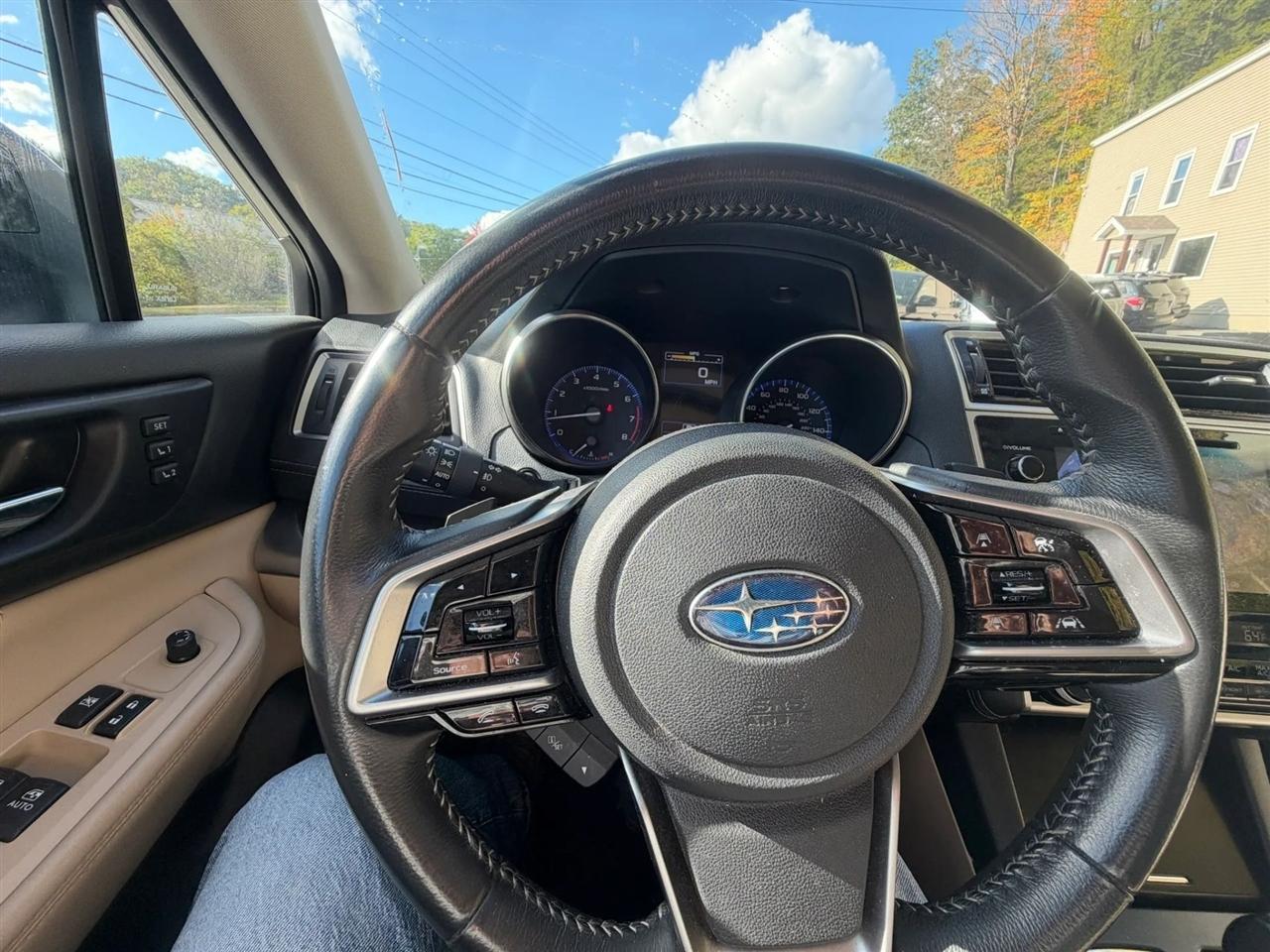 Subaru Legacy  2018