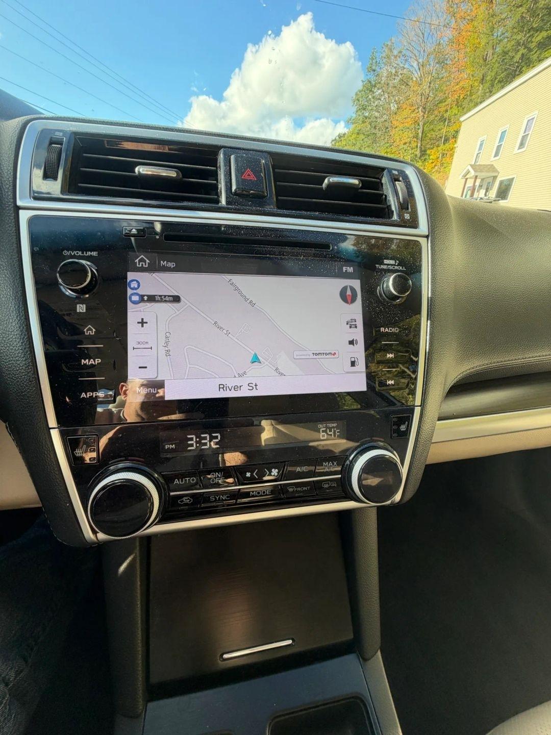 Subaru Legacy  2018
