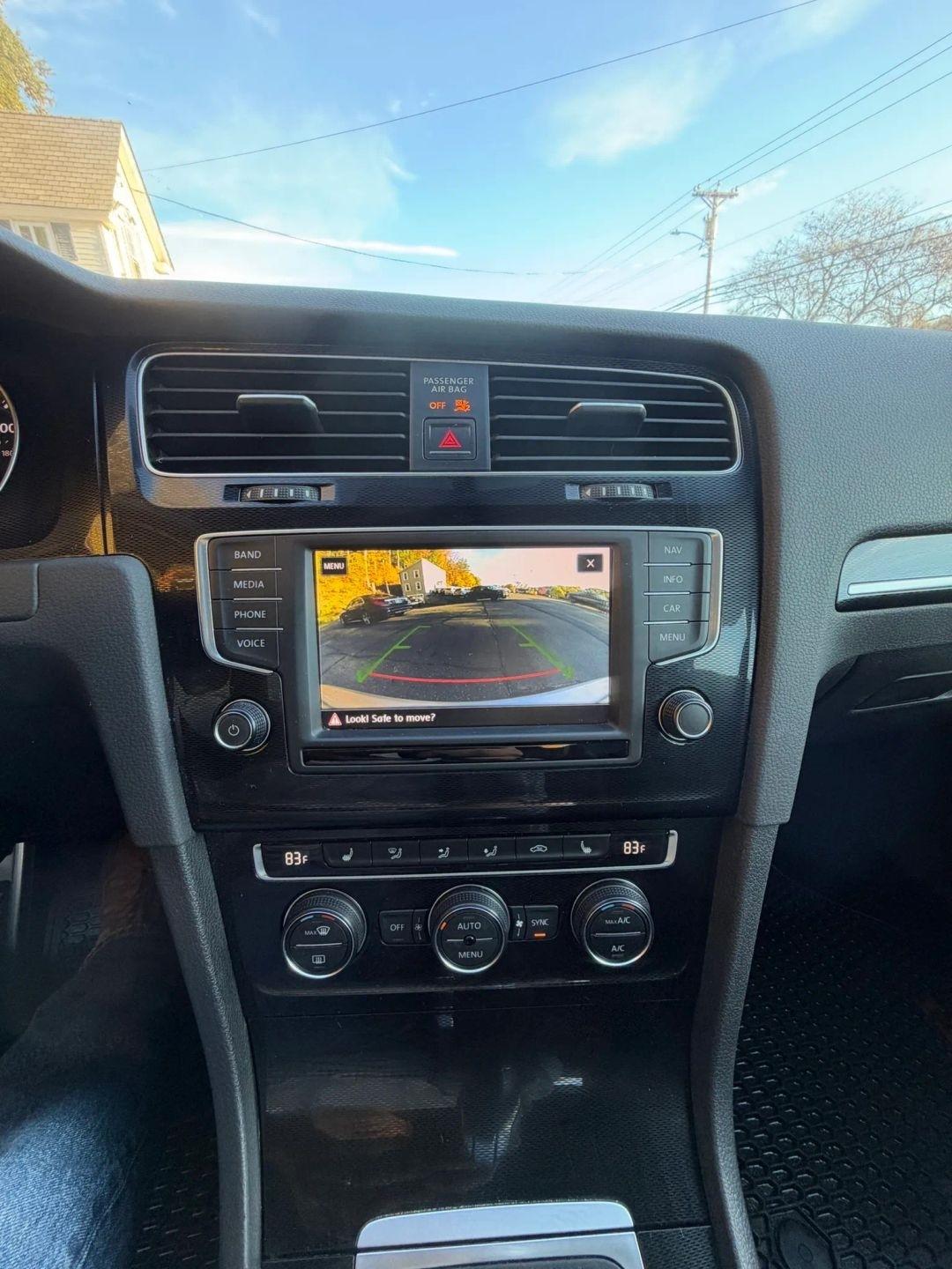 Volkswagen Golf GTI  2017