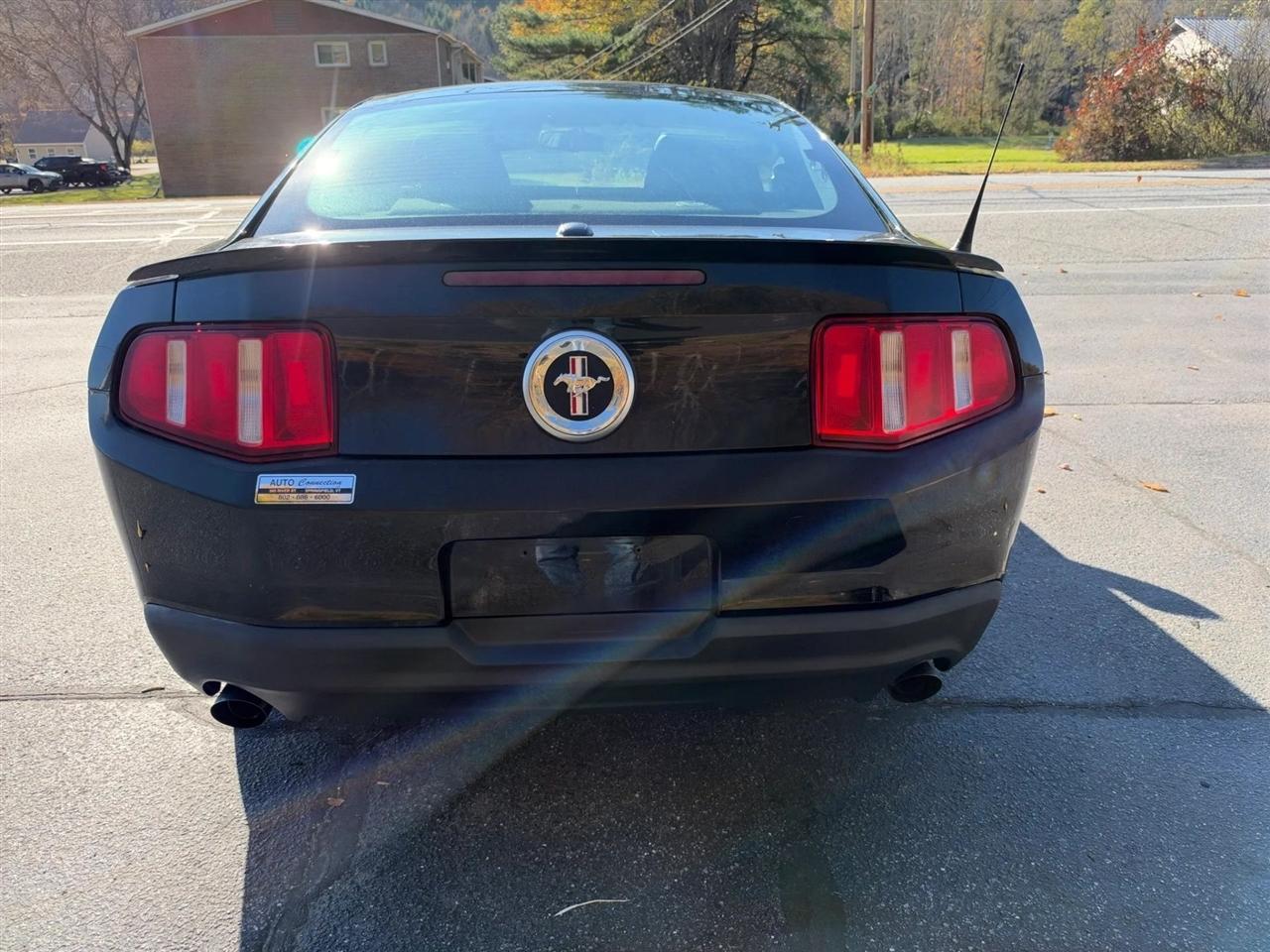 Ford Mustang  2012