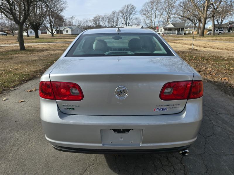 Buick Lucerne CXL 2011