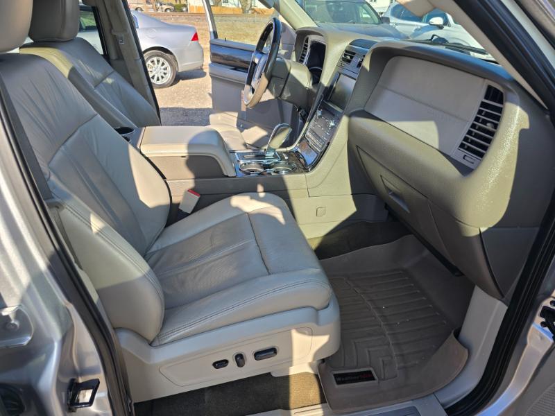 Lincoln Navigator 4WD 2015