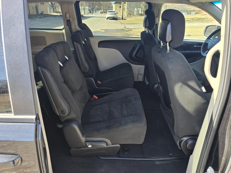 Dodge Grand Caravan SE 2016