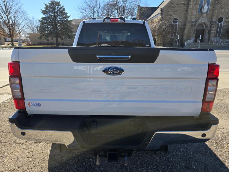 Ford F-350 SD XLT Crew Cab Short Bed 4WD 2022