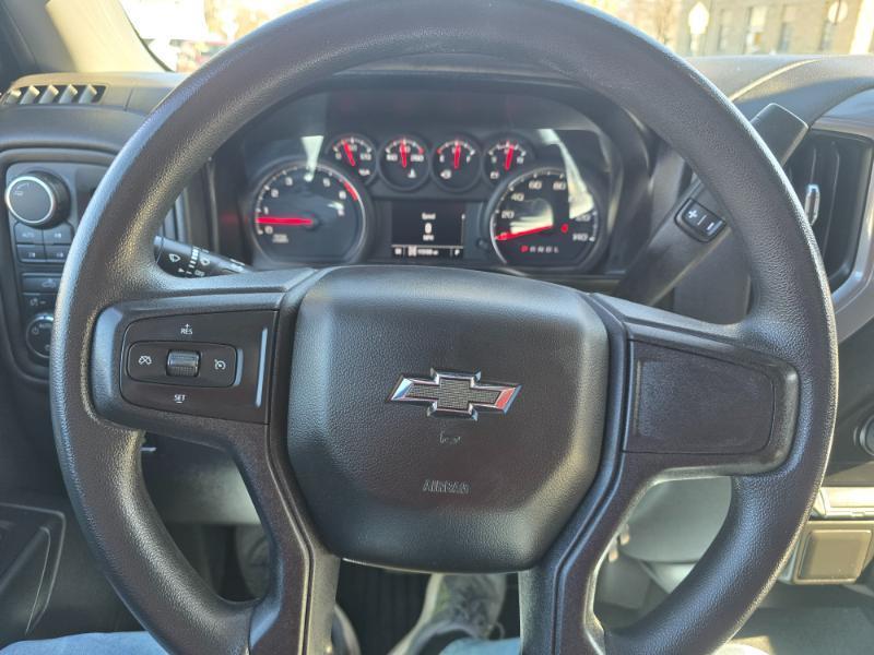 Chevrolet Silverado 1500 Custom Trail Boss Crew Cab Short Box 4WD 2021