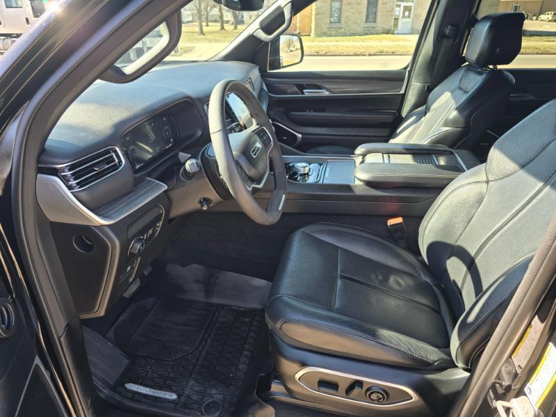 Jeep Wagoneer L Series II 4WD 2024