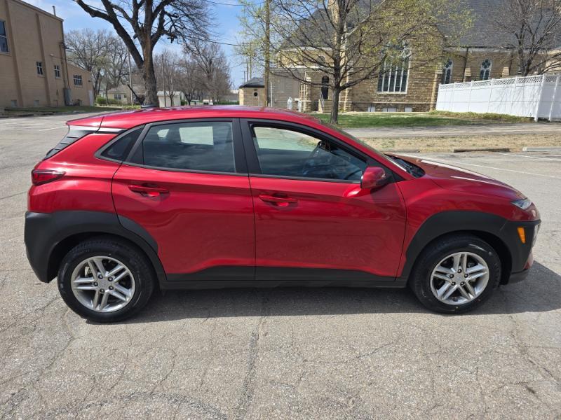 Hyundai Kona SE 2021