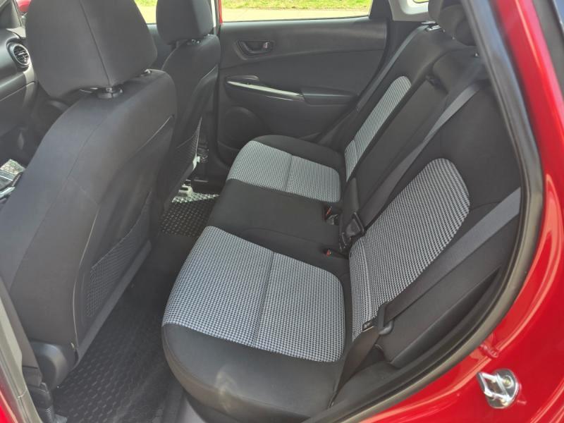 Hyundai Kona SE 2021