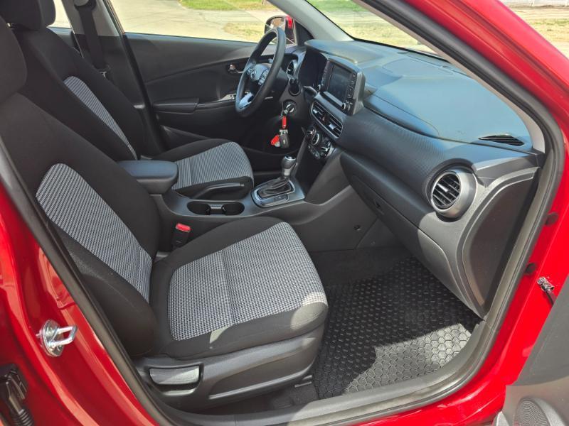 Hyundai Kona SE 2021