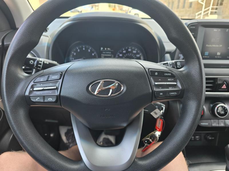 Hyundai Kona SE 2021