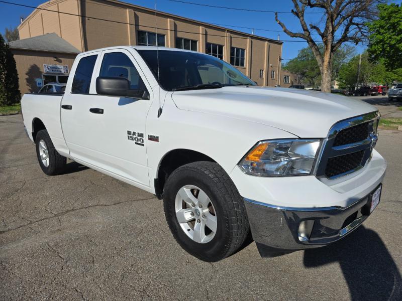 RAM 1500 Classic Tradesman Quad Cab 4WD 2022