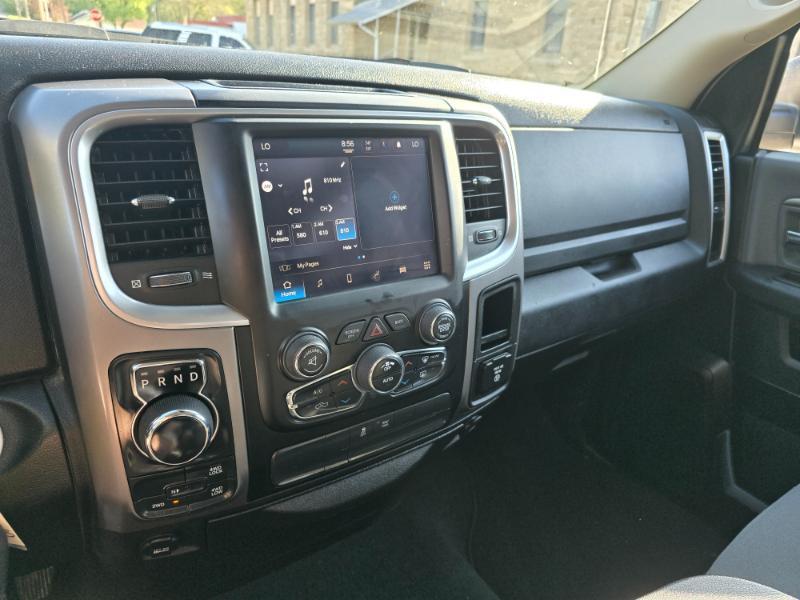 RAM 1500 Classic Tradesman Quad Cab 4WD 2022