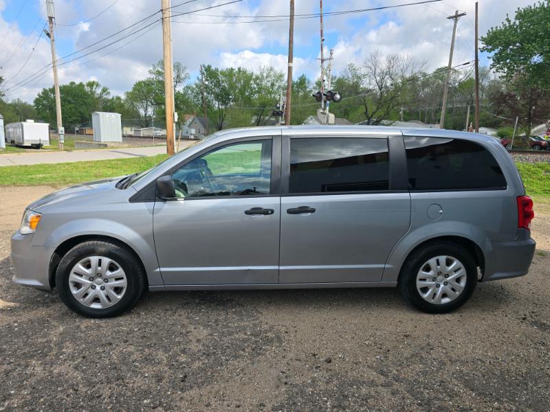 Dodge Grand Caravan SE 2020