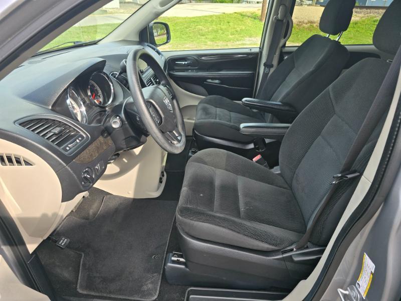 Dodge Grand Caravan SE 2020