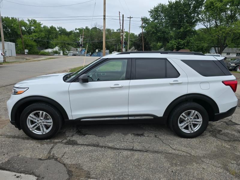 Ford Explorer XLT AWD 2023