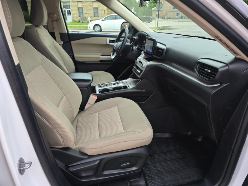 Ford Explorer XLT AWD 2023