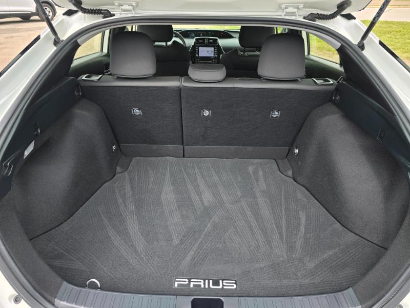 Toyota Prius LE 2021