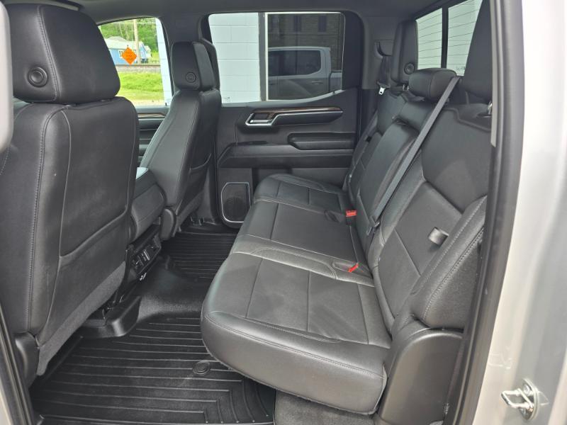 Chevrolet Silverado 1500 LT Crew Cab 4WD 2022