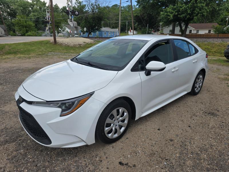 Toyota Corolla LE 2021