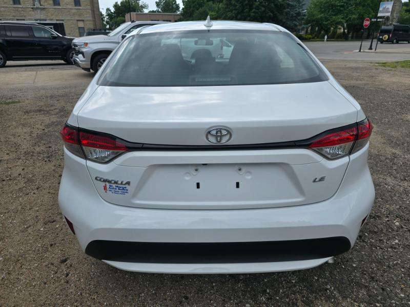 Toyota Corolla LE 2021