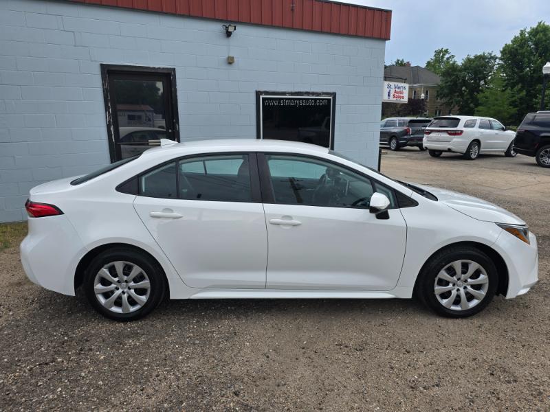 Toyota Corolla LE 2021