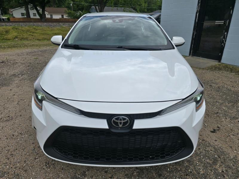 Toyota Corolla LE 2021