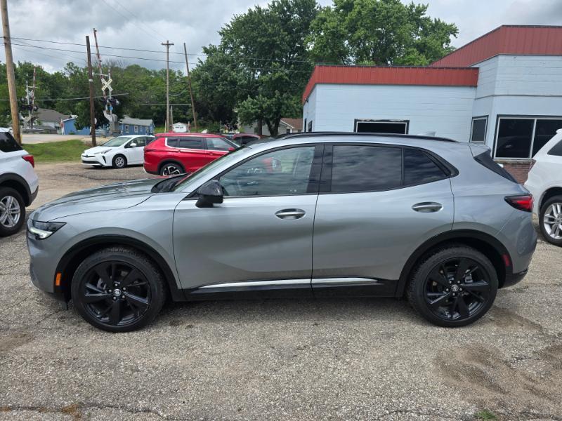 Buick Envision Essense 2023