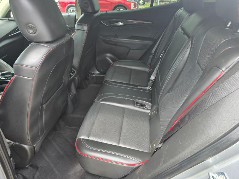 Buick Envision Essense 2023