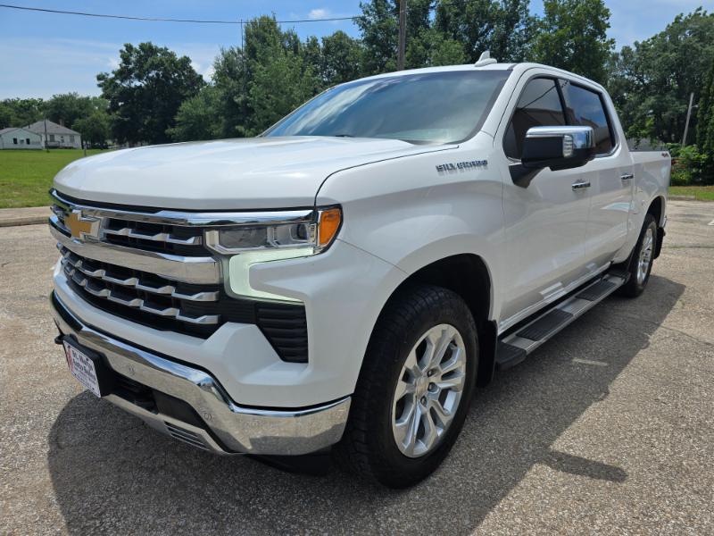 Chevrolet Silverado 1500 LTZ Crew Cab 4WD 2023