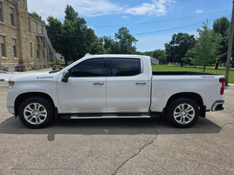 Chevrolet Silverado 1500 LTZ Crew Cab 4WD 2023