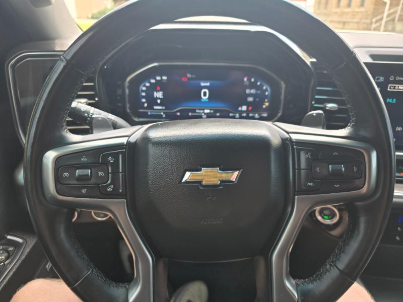 Chevrolet Silverado 1500 LTZ Crew Cab 4WD 2023