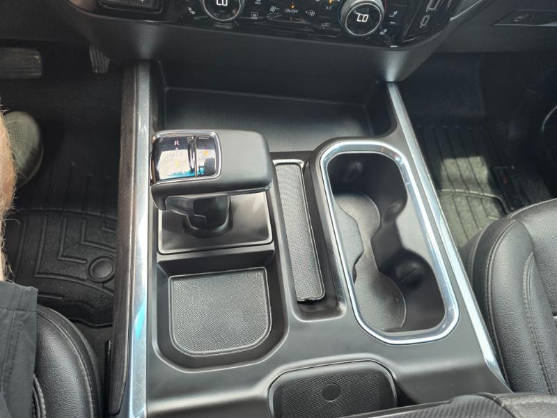 Chevrolet Silverado 1500 LTZ Crew Cab 4WD 2023