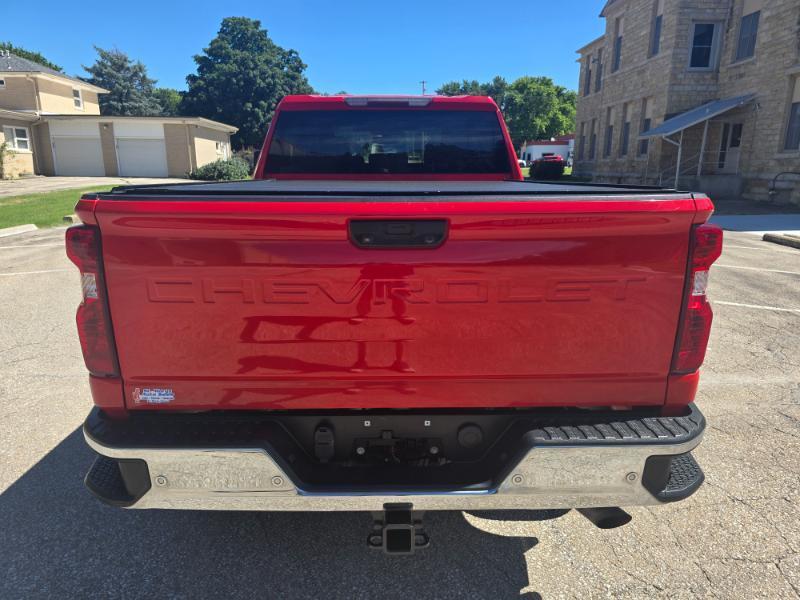 Chevrolet Silverado 2500HD LT Crew Cab Long Box 4WD 2020