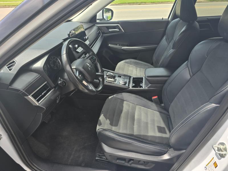 Mitsubishi Outlander SE 4WD 2024
