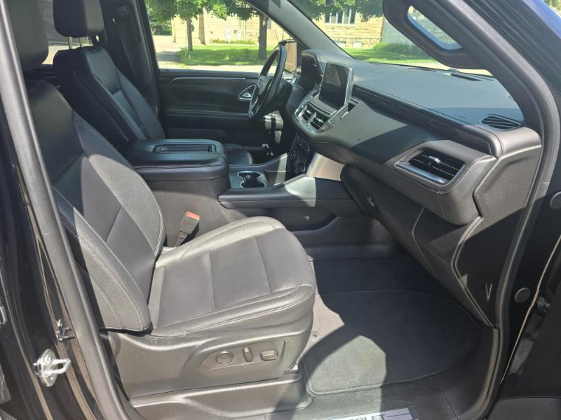 Chevrolet Suburban LT 4WD 2024