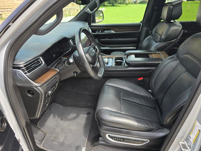 Jeep Grand Wagoneer  2024