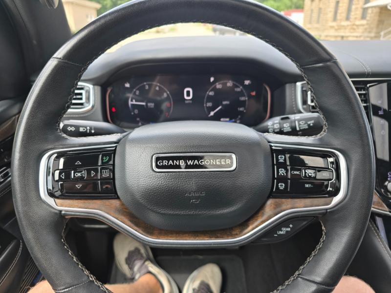 Jeep Grand Wagoneer  2024