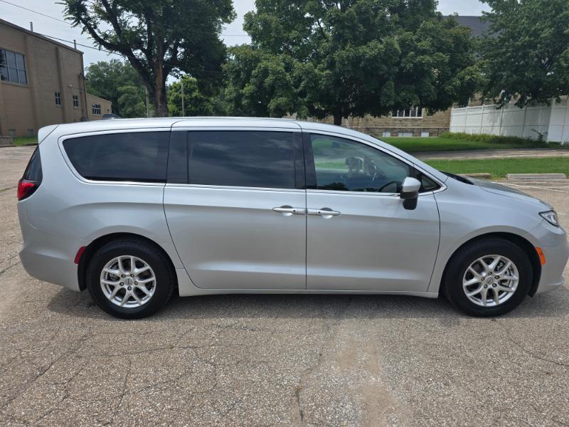 Chrysler Pacifica Touring L 2023