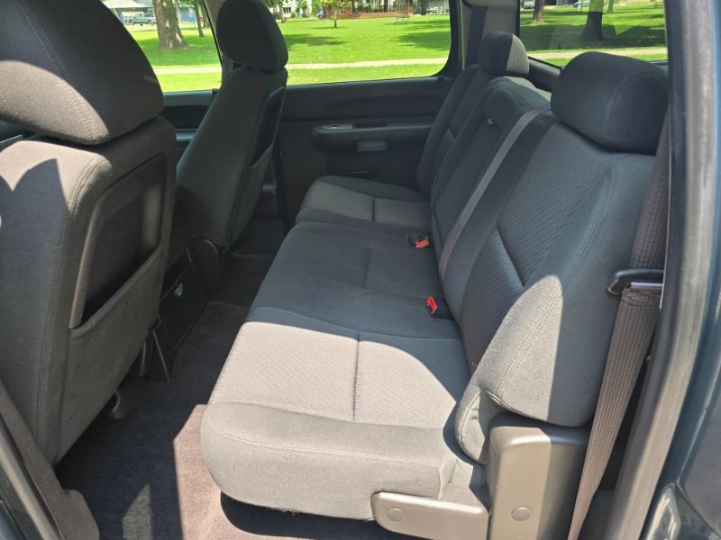 GMC Sierra 1500 SLE Crew Cab 4WD 2012