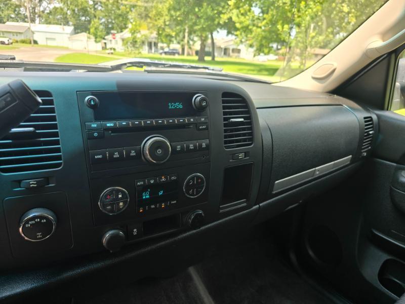 GMC Sierra 1500 SLE Crew Cab 4WD 2012