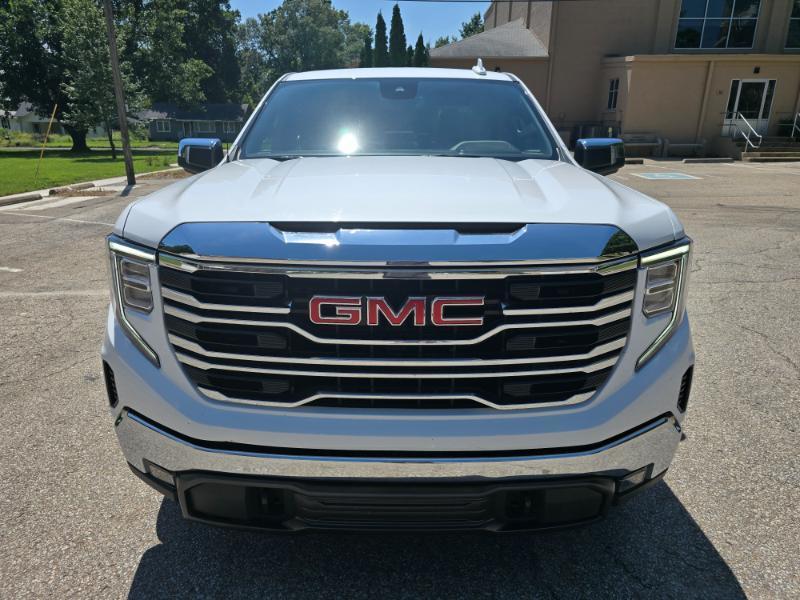 GMC Sierra 1500 SLT Crew Cab 4WD 2025