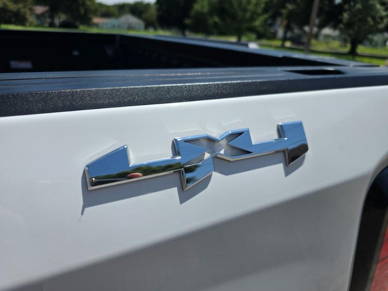 GMC Sierra 1500 SLT Crew Cab 4WD 2025