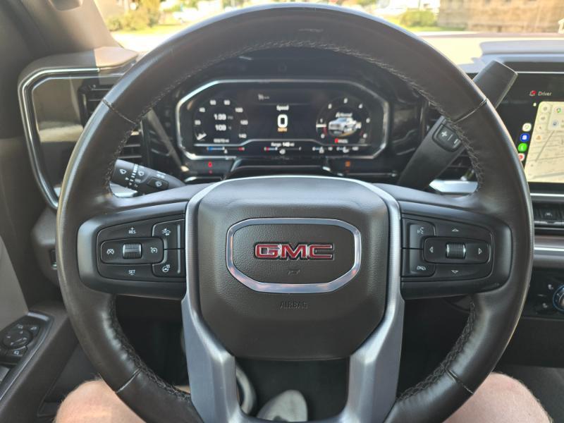GMC Sierra 1500 SLT Crew Cab 4WD 2025