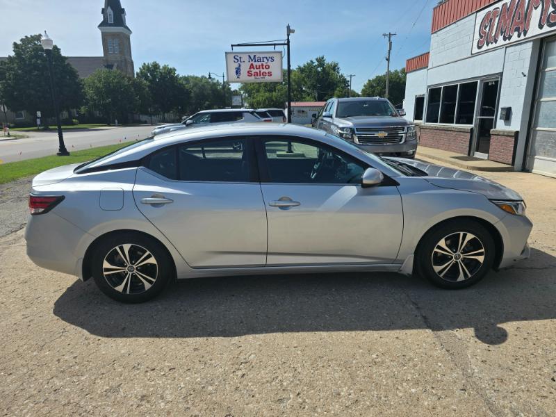 Nissan Sentra SV 2022