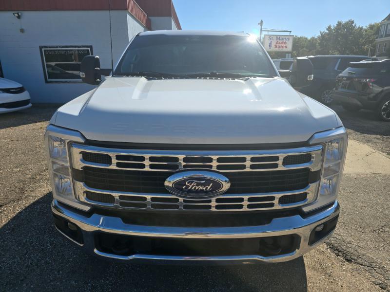 Ford F-250 SD XLT SuperCab 4WD 2024